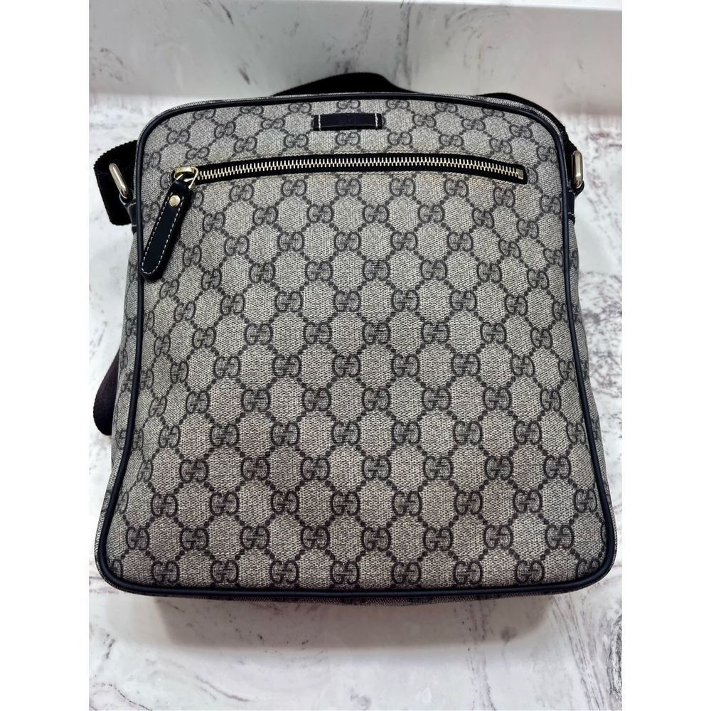 GUCCI GG Supreme Coated Canvas Shoulder Crossbody Unisex Messenger Bag - Picture 2 of 16